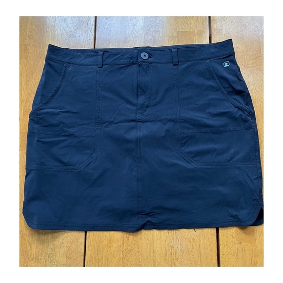 EMS Eastern Mountain Sport Skort Stretch Black Shorts Skirt Comfort, Size 14 - Picture 1 of 12